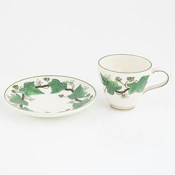 Servisdelar, flintgods, 'Napoleon Ivy', 8 delar, Wedgwood.