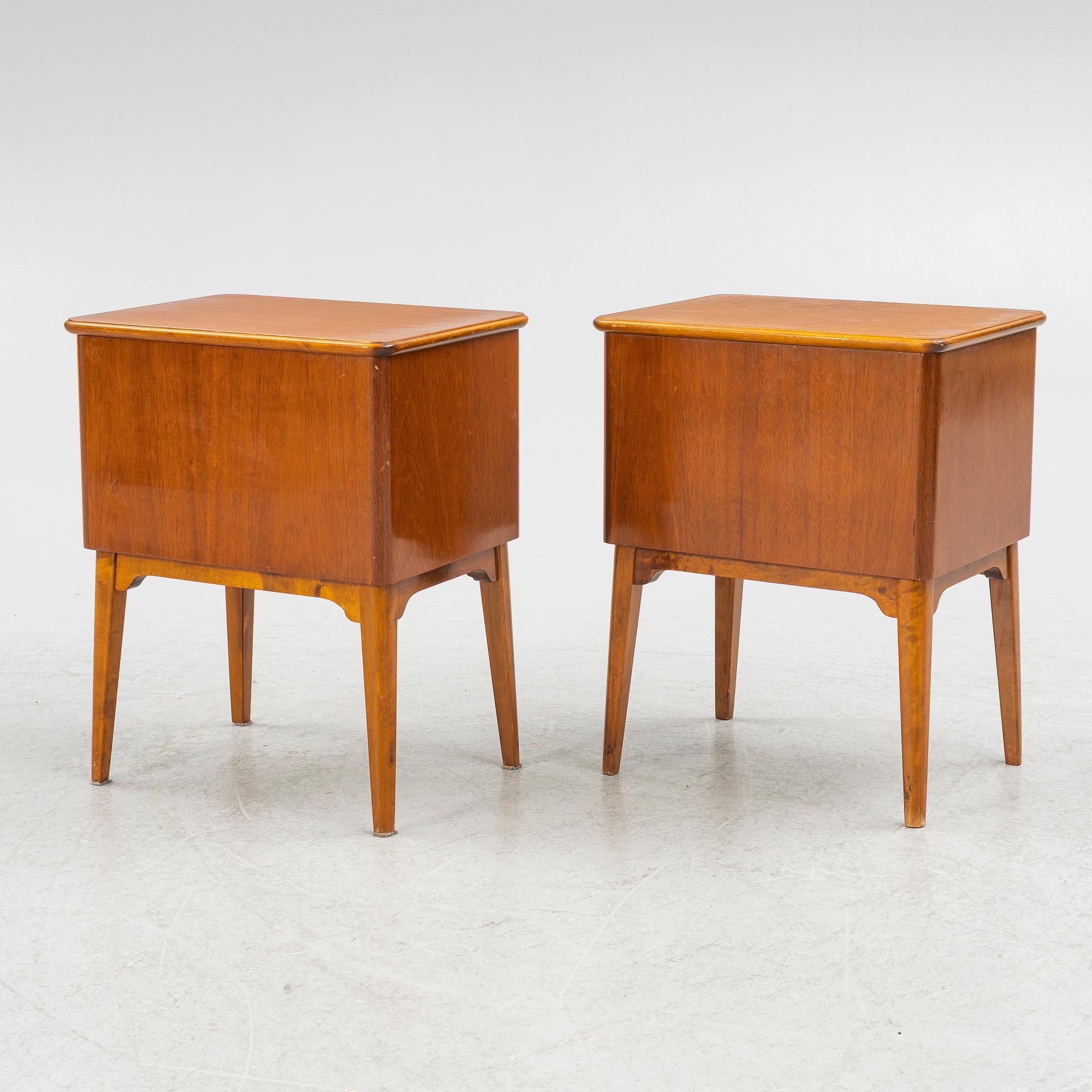 A pair of bedside tables, 1950s/60s.