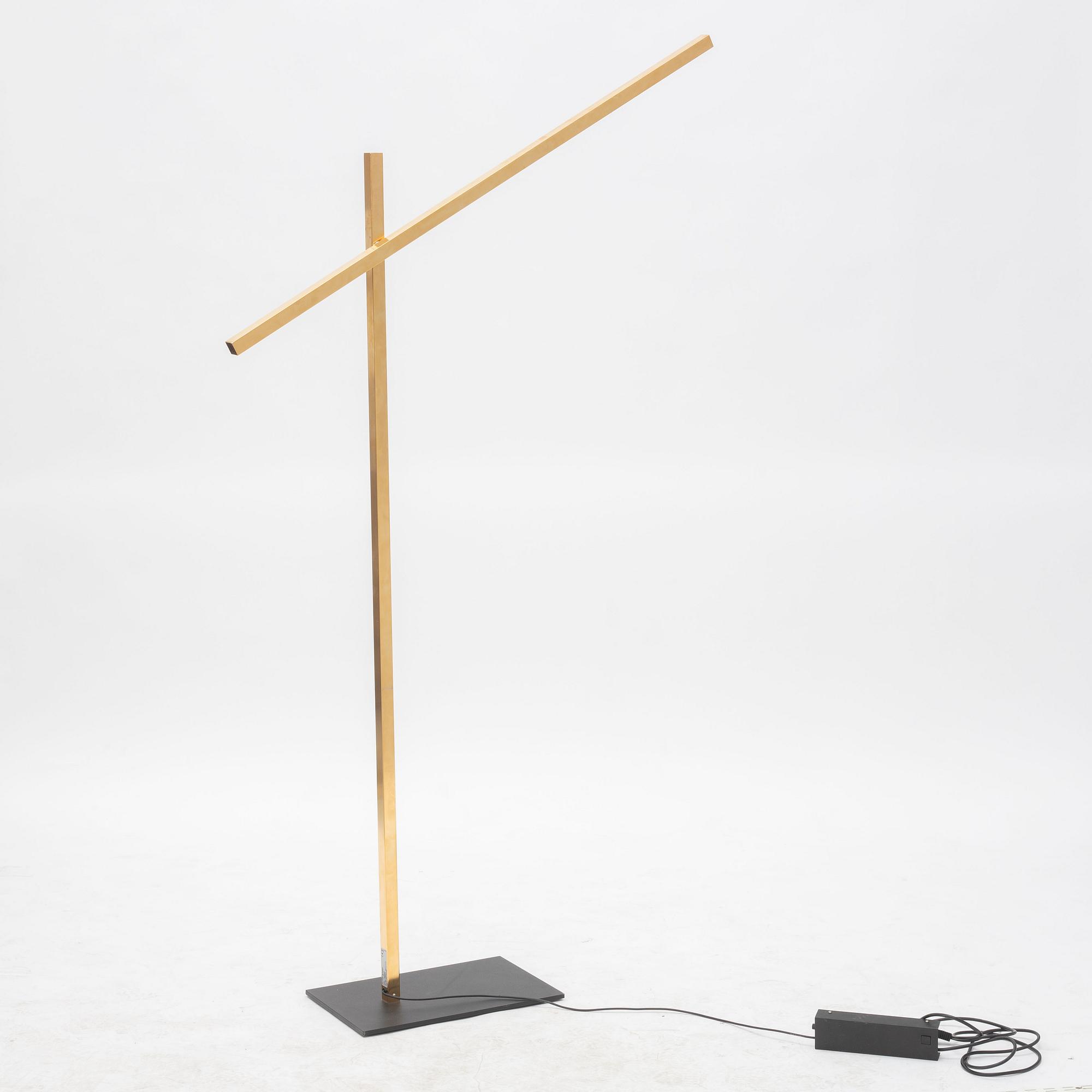 Federico Delrosso, golvlampa, modell "Hashi", Davide Groppi.