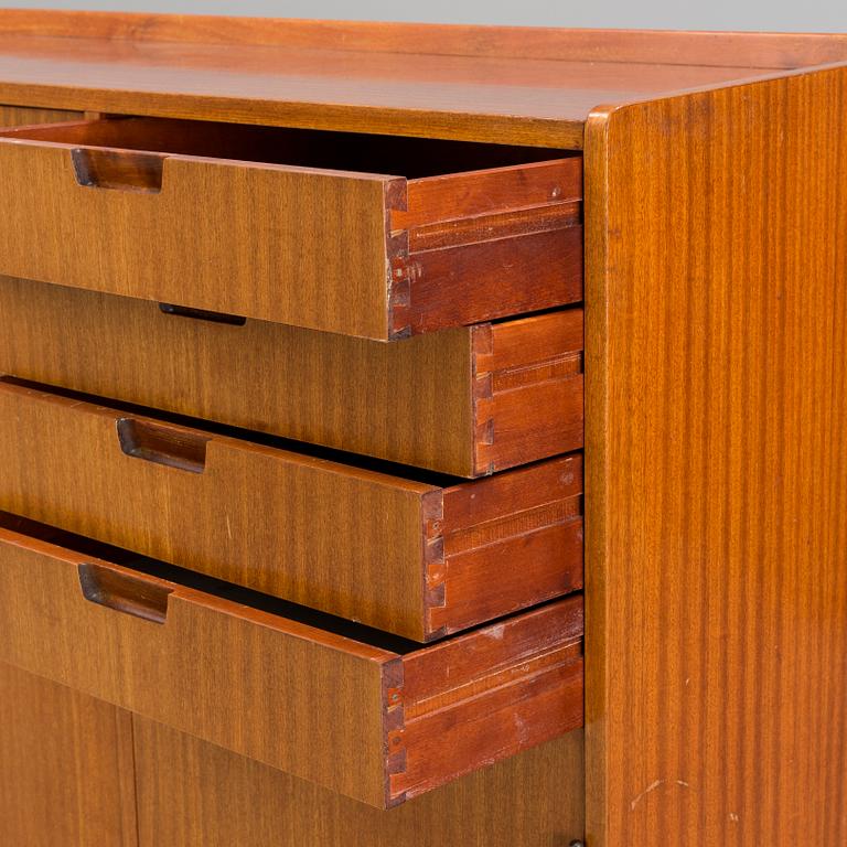 A 1960s sideboard.