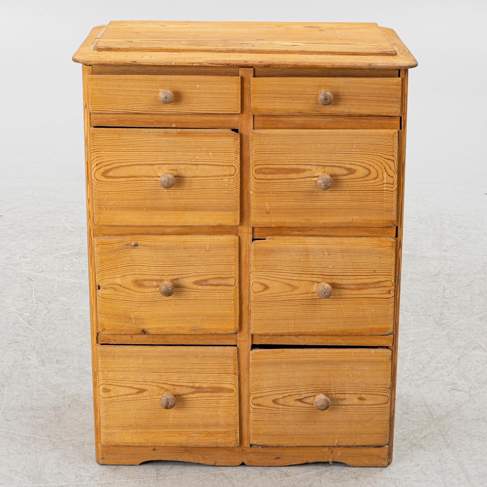 Drawer cabinet, folk art, 19th century.