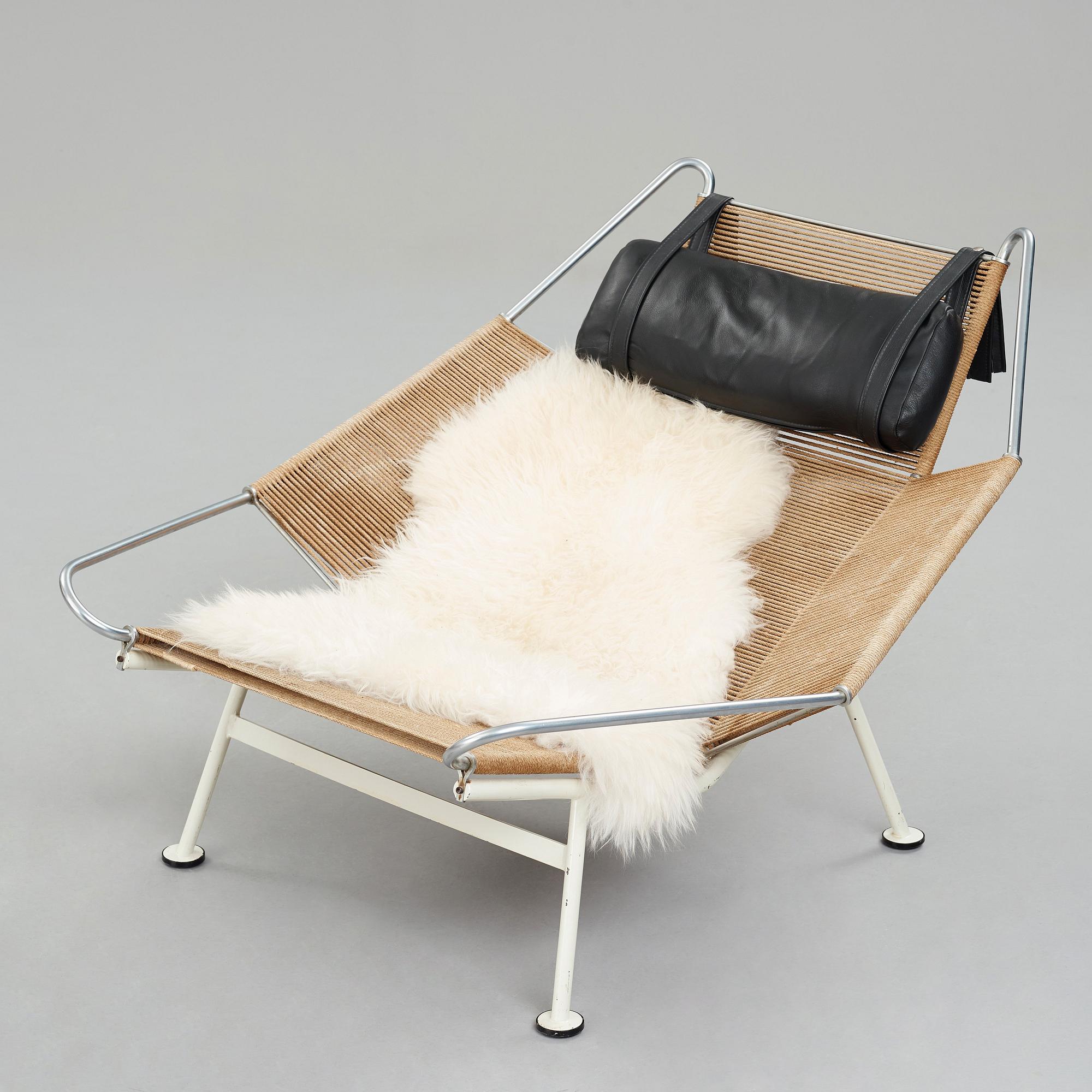HANS J WEGNER, fåtölj, "Flag Halyard/Snørestolen" modell "GE 225" för Getama, Danmark.