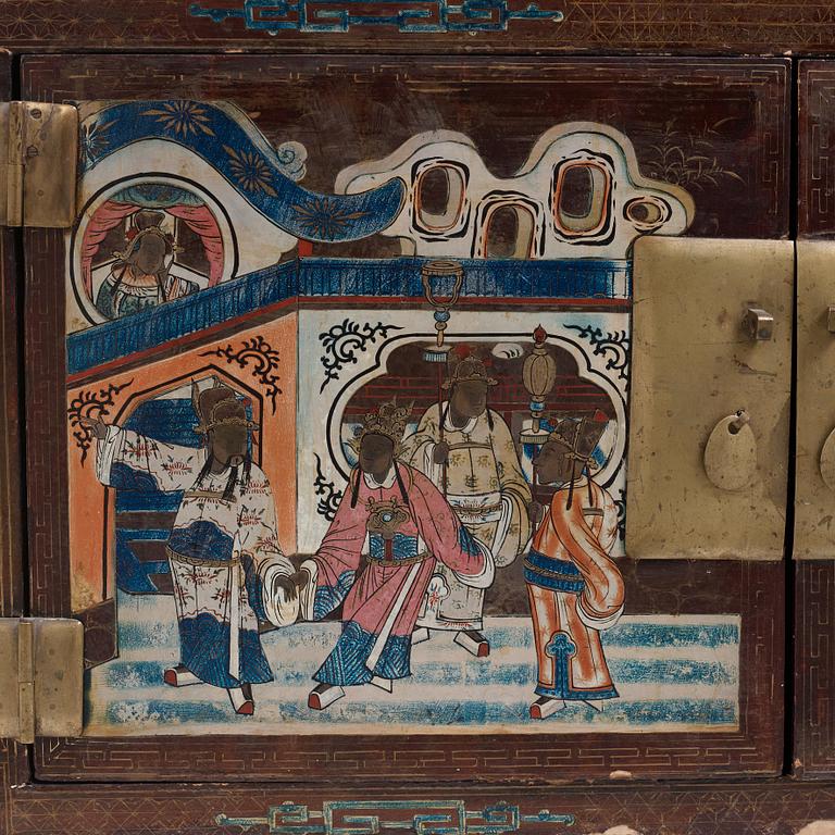 SKÅP, tvådelat, lackerat trä. Qingdynastin, 1800-tal.