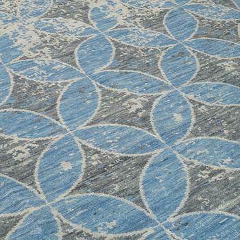 A carpet, oriental, ca 305 x 246 cm.