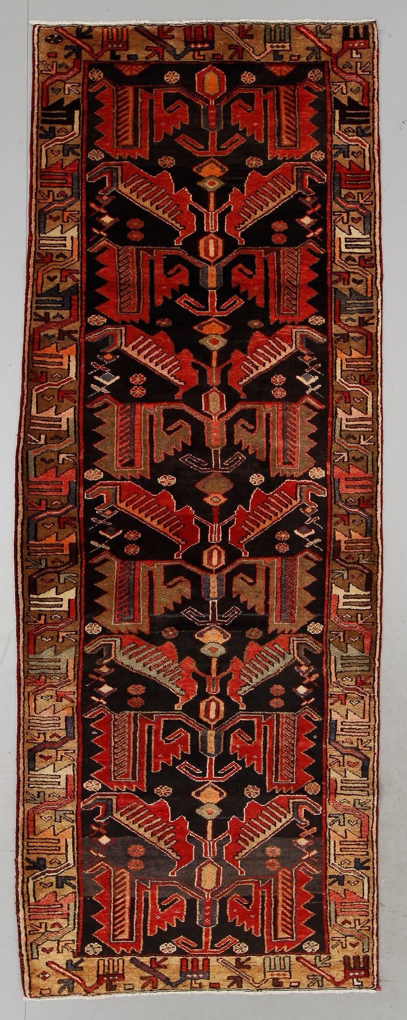 MATTA, Malayer, ca 305 x 108 cm.