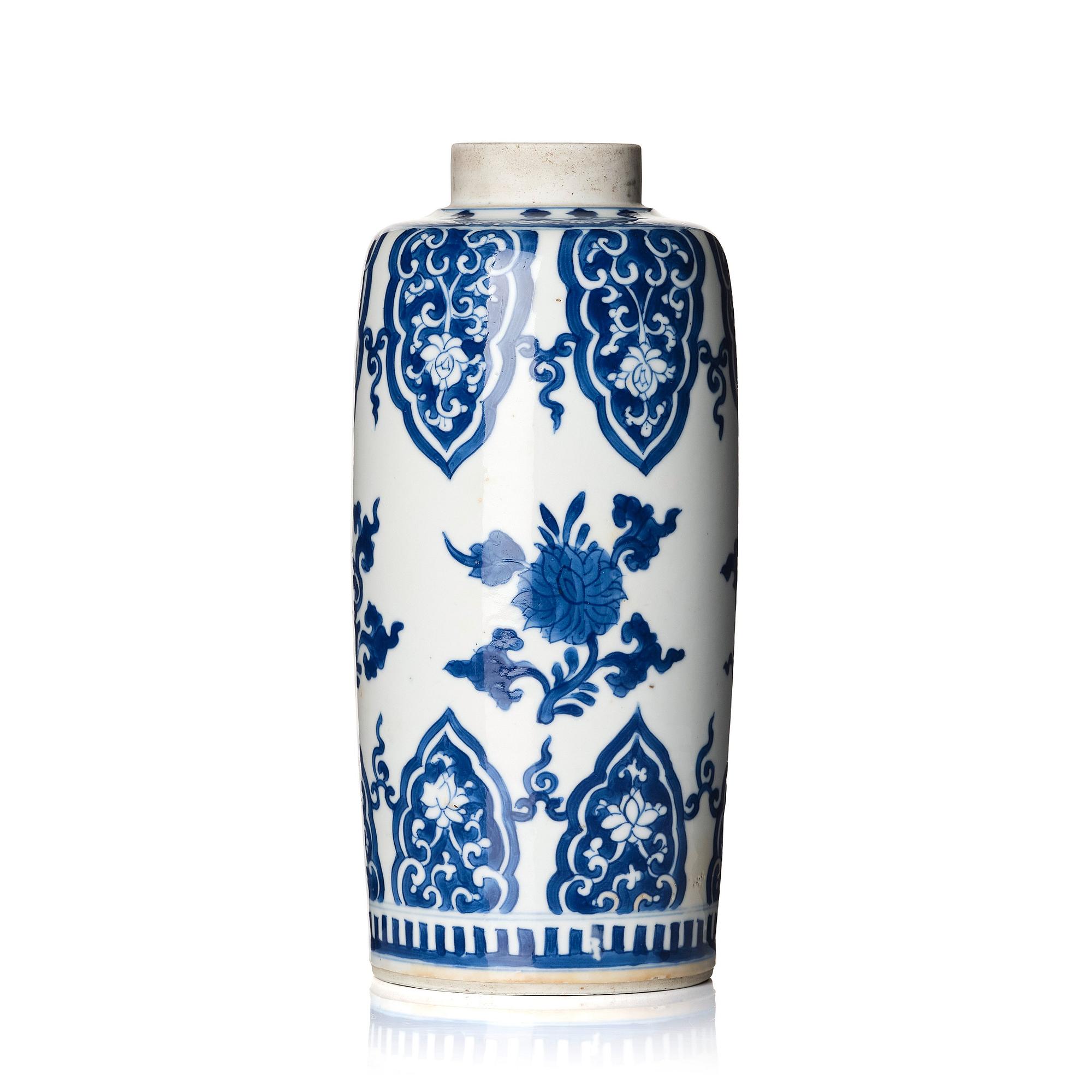 Vas, porslin, Qingdynastin, Kangxi (1662-1722).
