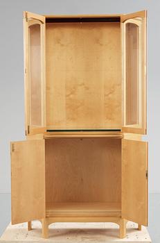 VITRINSKÅP. "Undantaget", Carl Malmsten.