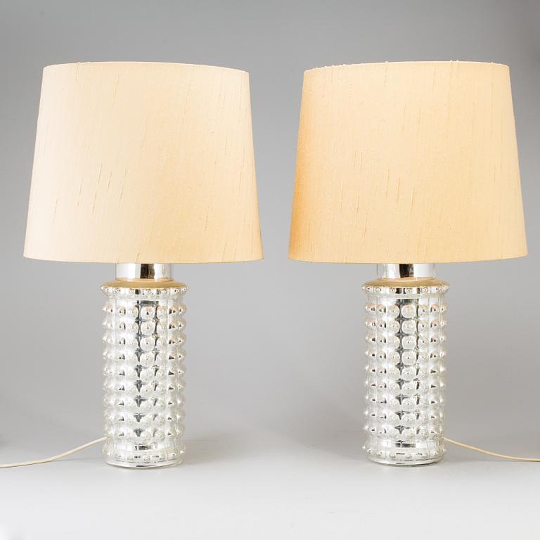 BORDSLAMPOR, ett par, Helena Tynell, Luxus, formgivna 1968.