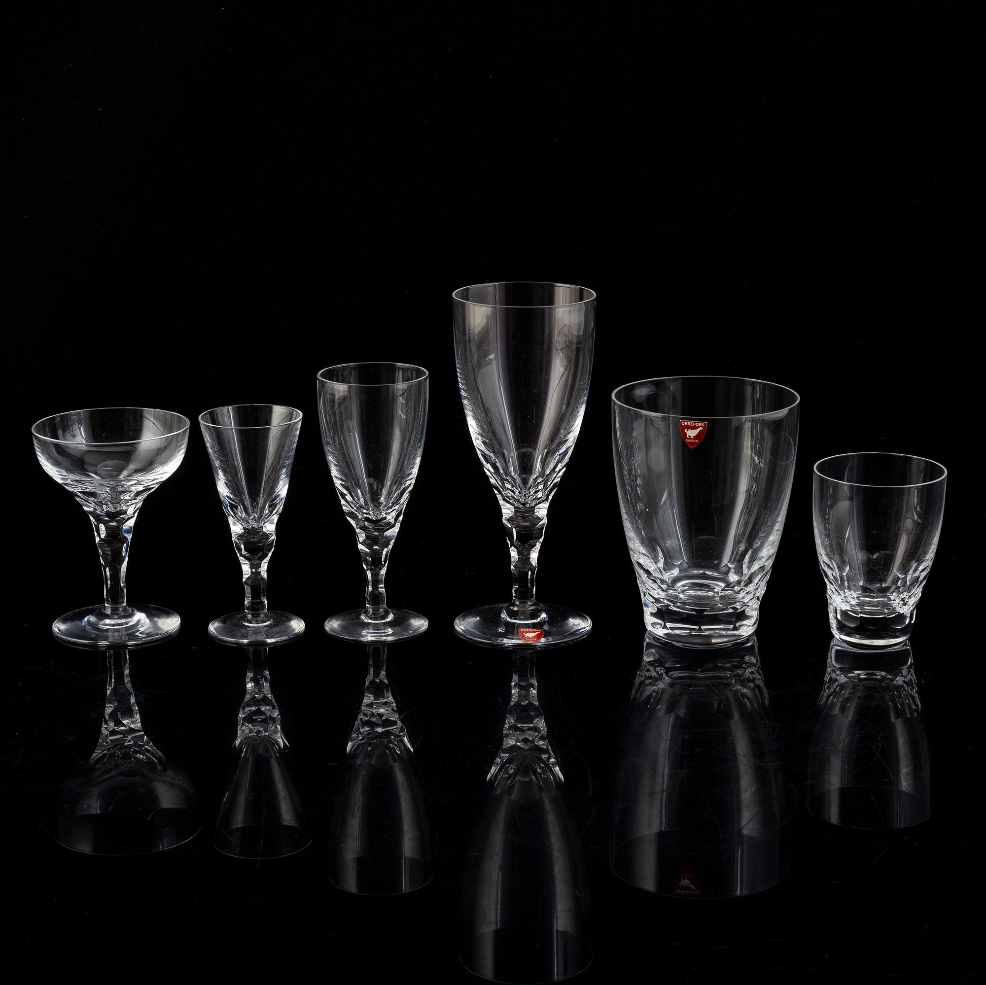 Ingeborg Lundin, 65 pieces glass, 'Carina', Orrefors.