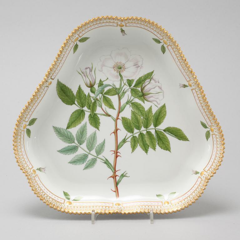 A porcelain plate, "Flora Danica", Royal Copenhagen, Denmark, from the latter half of the 20th century.