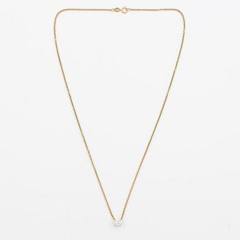 Necklace, single-stone pendant, 18K gold with old-cut diamond, accompanying IGI report.