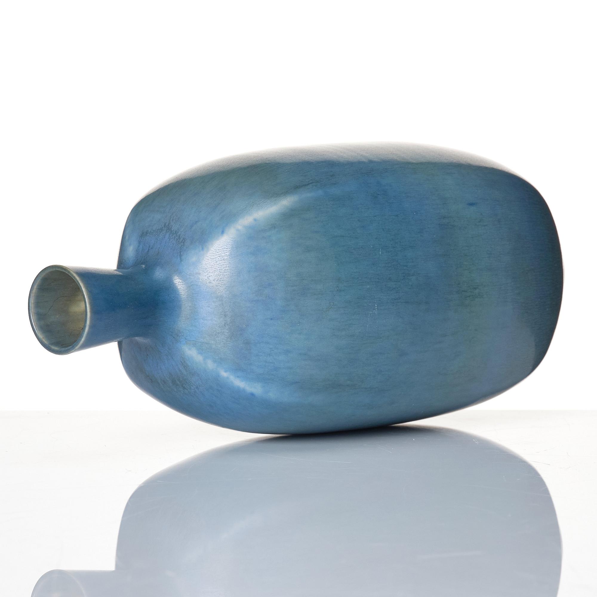 Berndt Friberg, a stoneware vase, Gustavsberg studio, Sweden 1954.