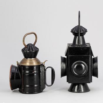 HANDSIGNALLYKTA samt SLUTSIGNAL, plåt, varav en märkt Stockholm, tidigt 1900-tal.