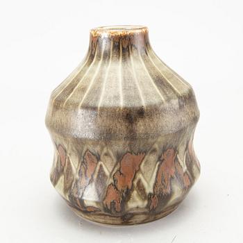 Carl-Harry Stålhane, vase signed stoneware.