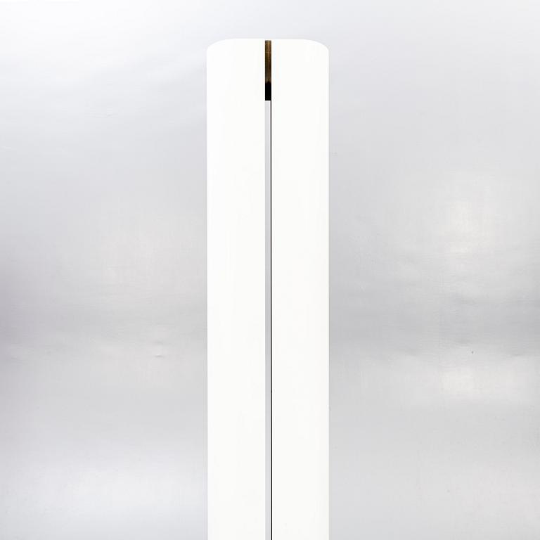 A 'Megaron' floor lamp by Gianfranco Frattini for Artemide, designed 1979.