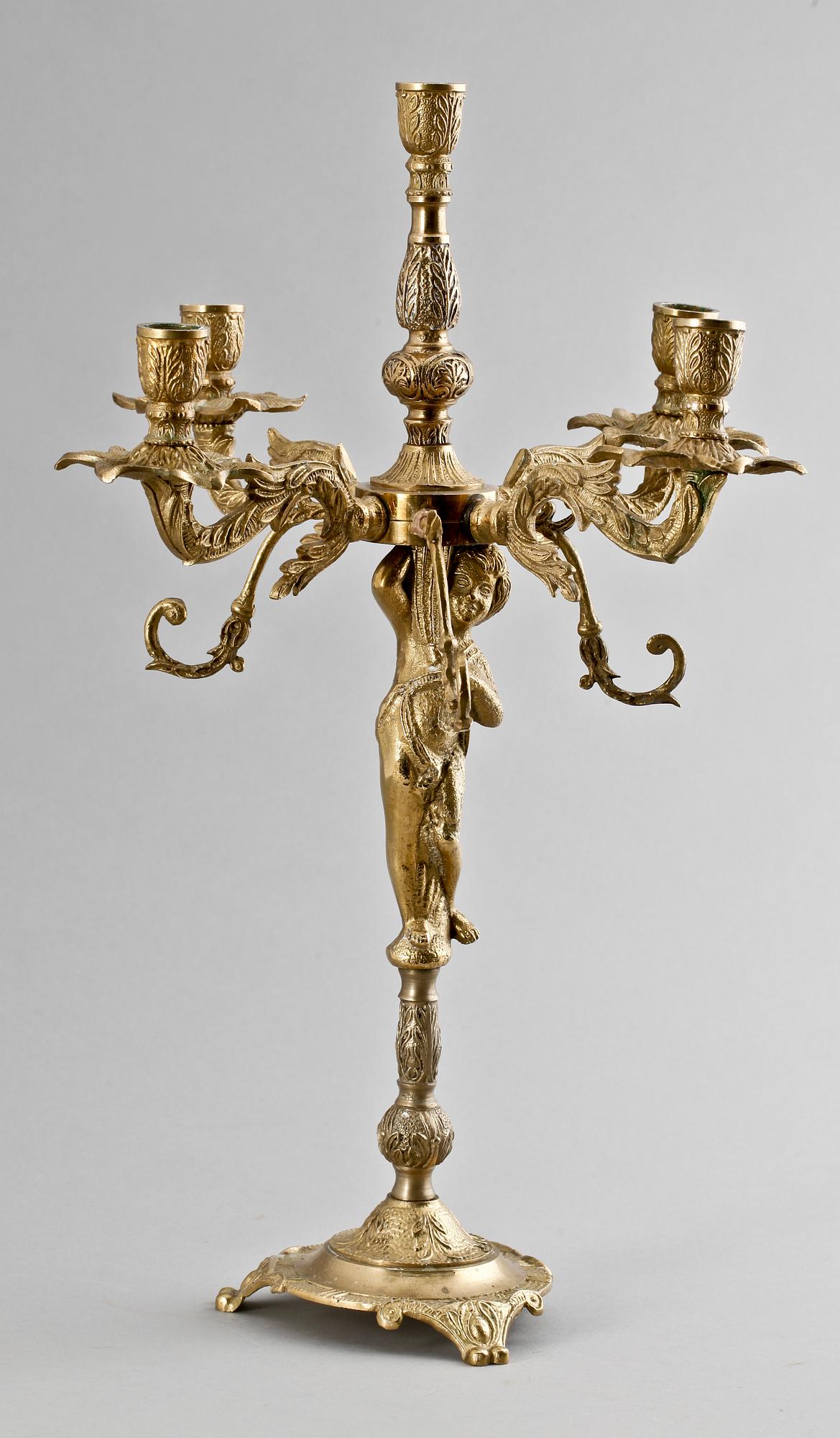 KANDELABER, Naturalistiskstil, 1900-talets början.