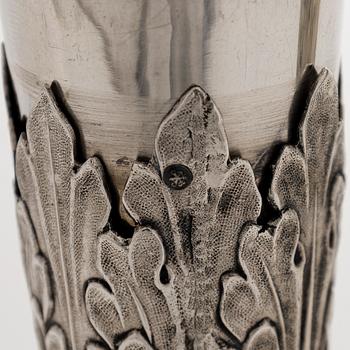 Peter Andreas Möller, Champagnestrutar, 2 st. snarlika, silver och förgyllt silver, S:t Petersburg, 1834 och 1837.