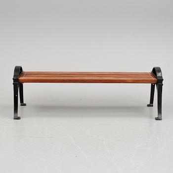 TRÄDGÅRDSBÄNK, "Lessebo" Byarum, 1900-talets andra hälft.