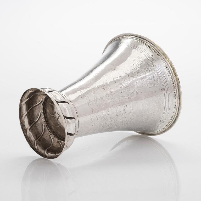 A Swedish silver beaker by Anders Johan Lignell, Sundsvall, 1800.