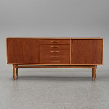 SIDEBOARD, teak, ca 1950-60-tal.