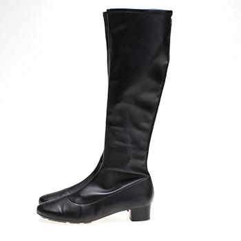 SKOR, Salvatore Ferragamo.