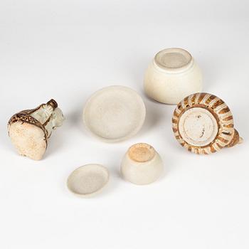 Two Sawankhalok boxes with covers, a kendi and a joss stick holder, Thailand, 14th/17th Century.