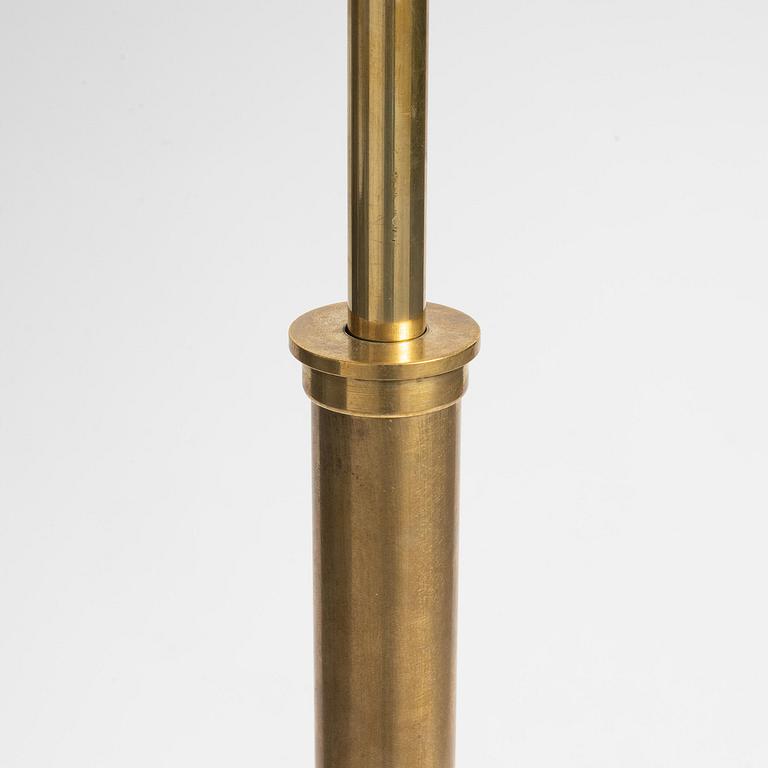 Harald Notini, golvlampor, ett par, modell "15230", Arvid Böhlmarks Lampfabrik, Stockholm, 1940-tal.