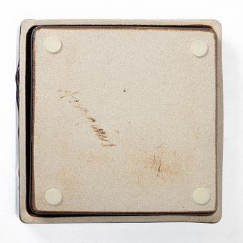 Tomas Anagrius, Box with lid.