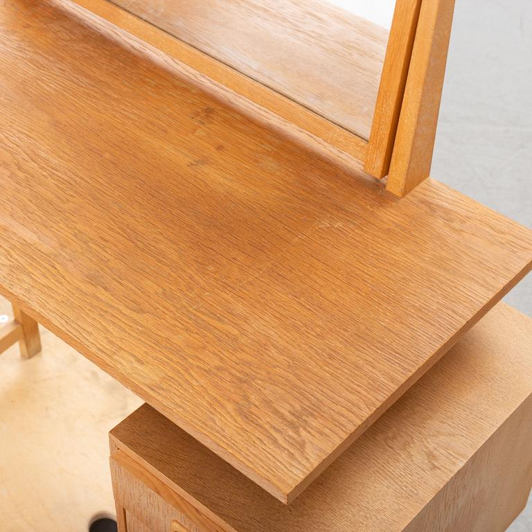 An oak dressing table, Glas&Trä, 1961.