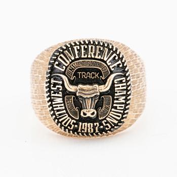 Ring "Texas Longhorn" Southwest Conference Champions 1987 Track, The University of Texas.