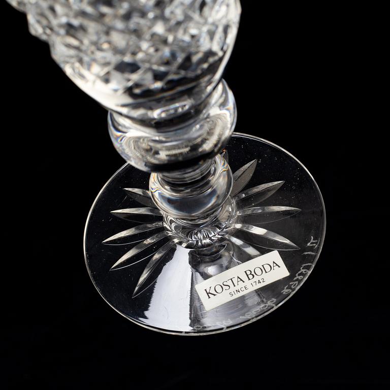 GLASSERVIS, 68 delar, "Elvira Madigan", Kosta Boda.