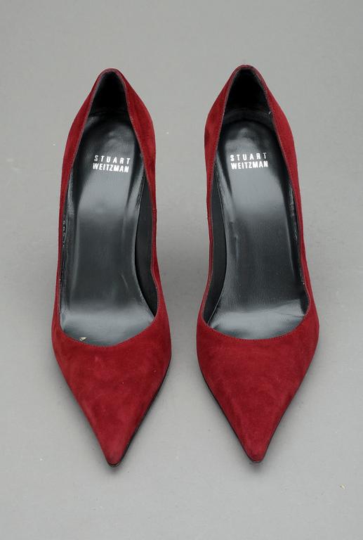 SKOR, ett par pumps, Stuart Weitzman.
