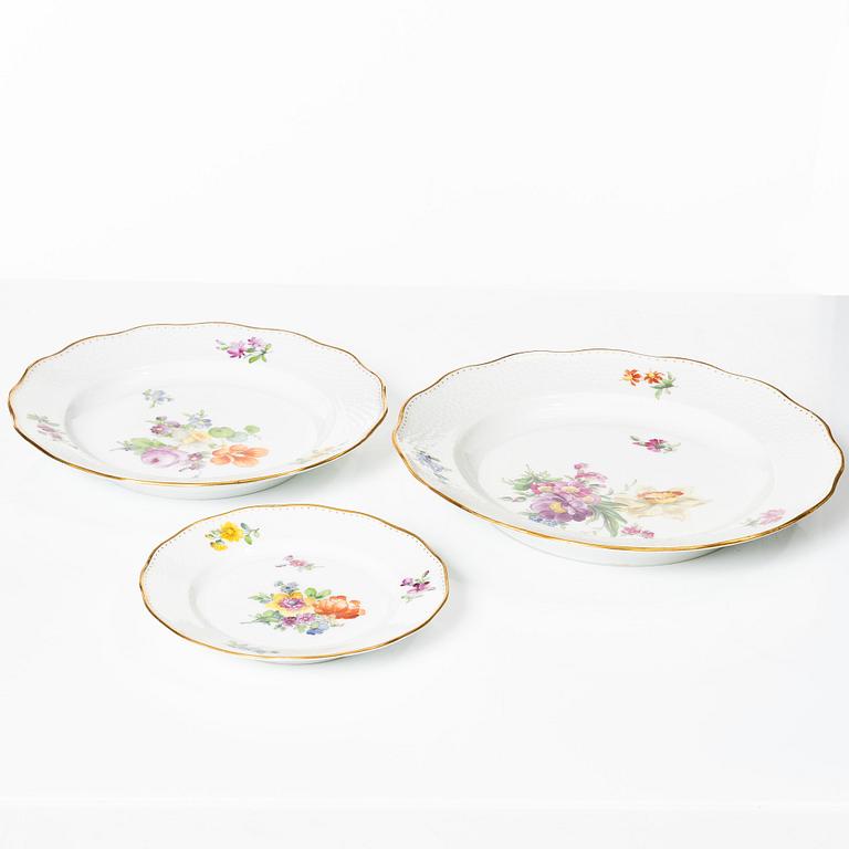 Royal Copenhagen, a 33-piece dinner service, 'Saxon Flower', Denmark.