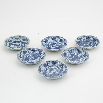 A set of six blue and white dishes, Ming dynasty (1368-1644).