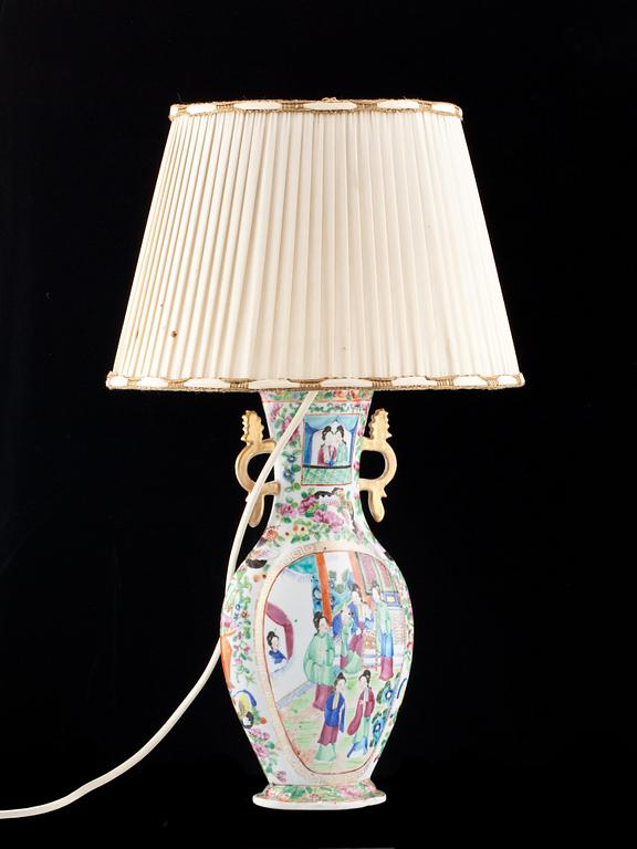 BORDSLAMPA, porslin, Kanton, 1800-tal.