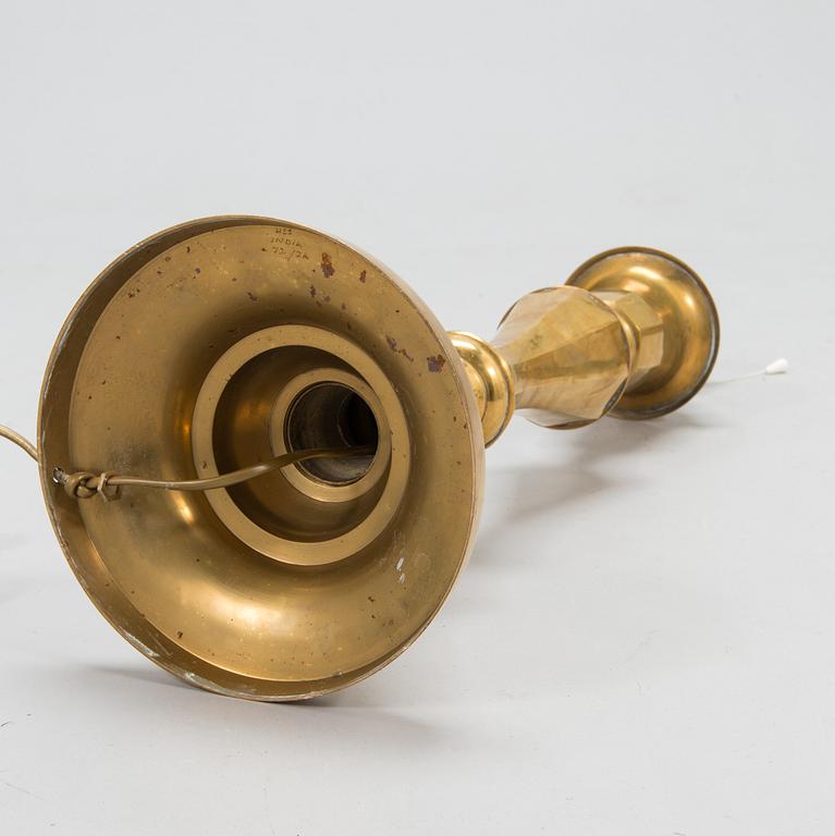 Golvlampa/Lampfot, 1900-talets slut.