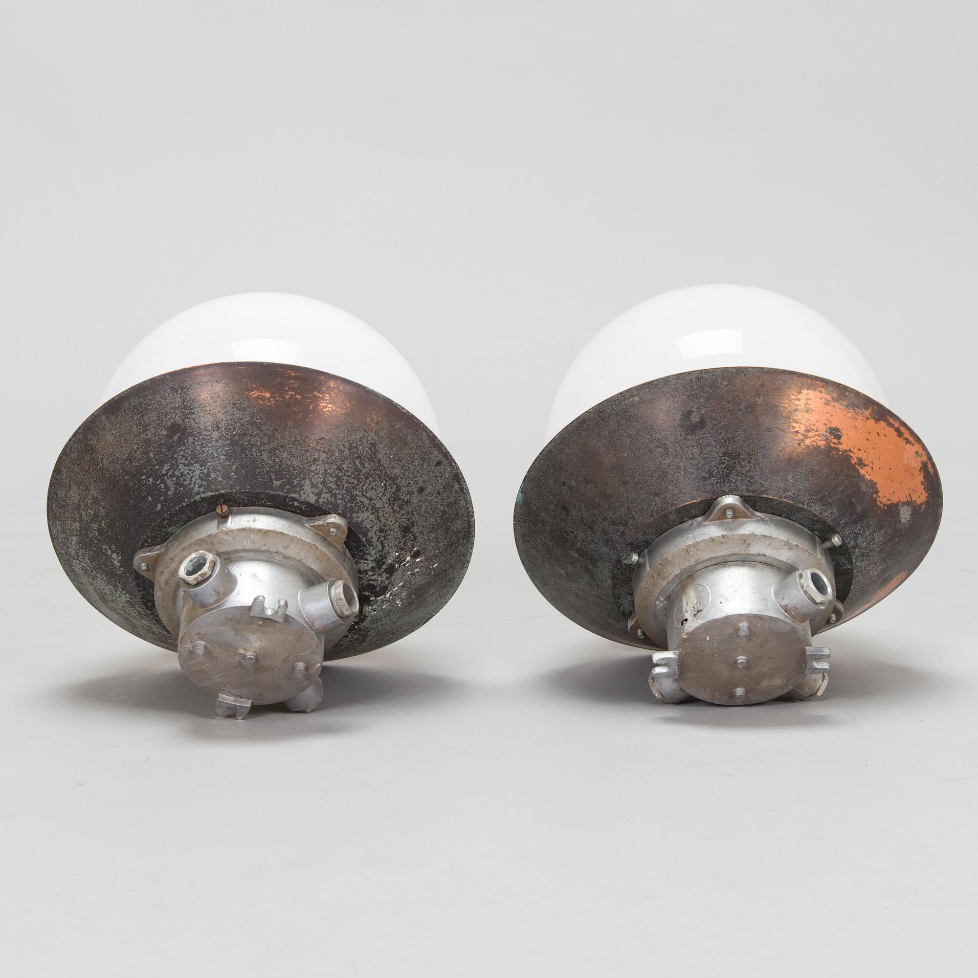 Paavo Tynell, a pair of mid-20th century '91100' out wall lights for Idman Finland.