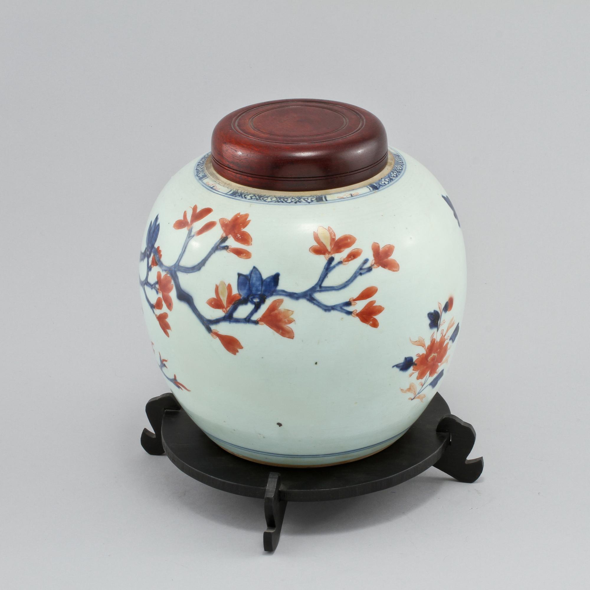 BOJAN, porslin, Kina, 1700-tal.
