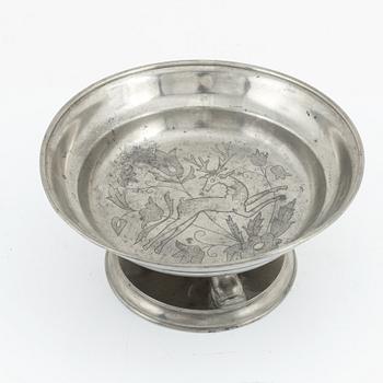 A pewter bowl, Firma Svenskt Tenn 1931.