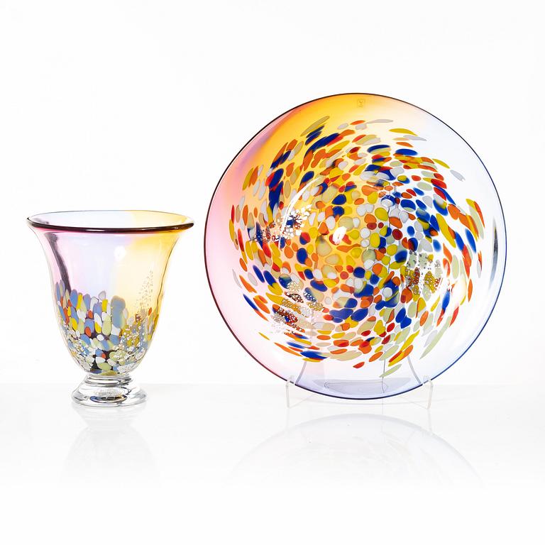 Ardy Strüwer, a glass vase and a dish, Johansfors.