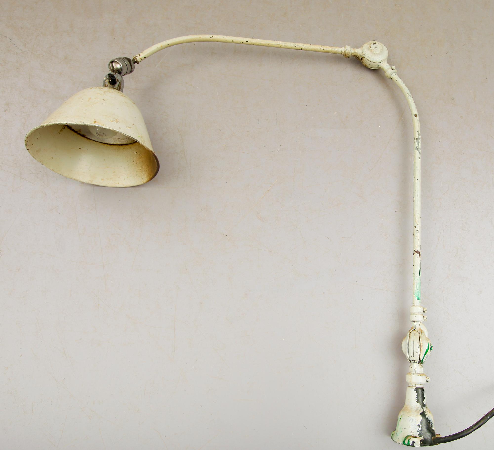 INDUSTRILAMPA, Triplex Pendel, Johan Petter Johansson, omkring 1900-talets mitt.