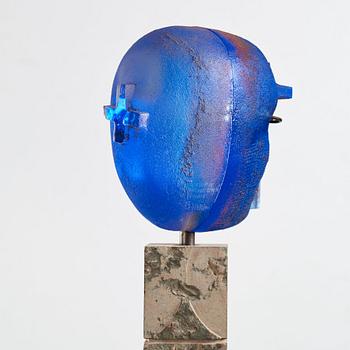 Bertil Vallien, a unique sand casted blue glass 'Head' sculpture on a hewn and polished limestone plinth, Kosta Boda, Sweden.