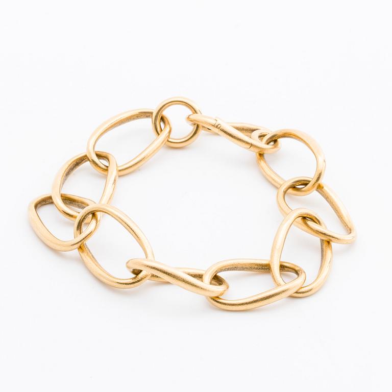 Ole Lynggaard, Bracelet "Love Ring" 18K gold, design Charlotte Lynggaard.