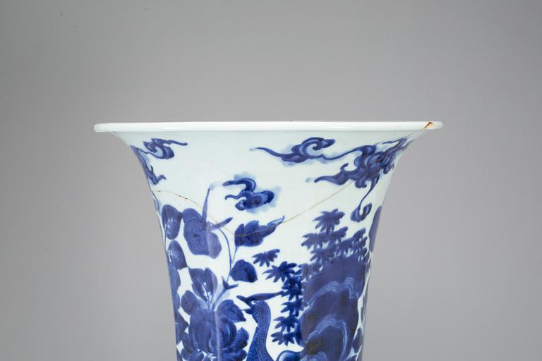 A Japanese blue and white vase, Genroku, circa 1700.