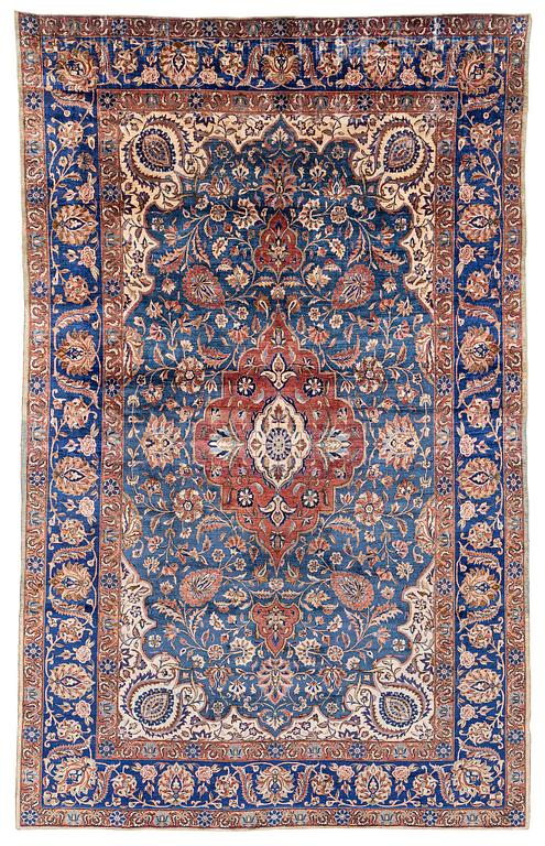 An antique silk Kashan, Central Persia, c. 320 x 201 cm.