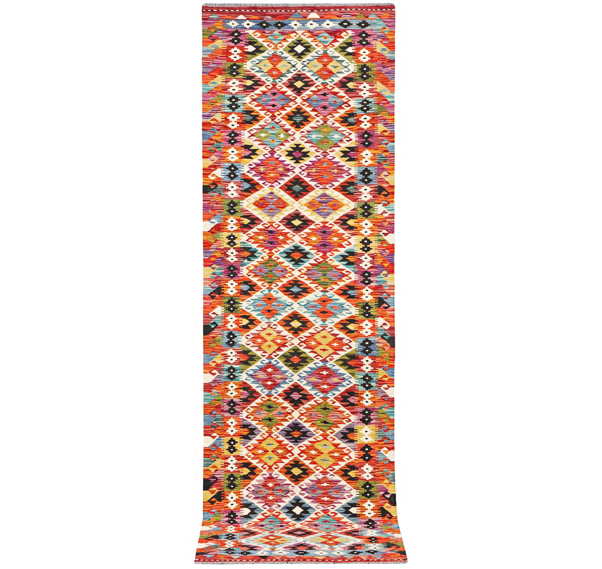 A Kilim runner carpet, c. 298 x 80 cm.