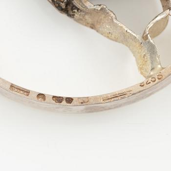 Lars Arby, fyra hängen, sterlingsilver och emalj, Göteborg 1969, 1970 och 1983.