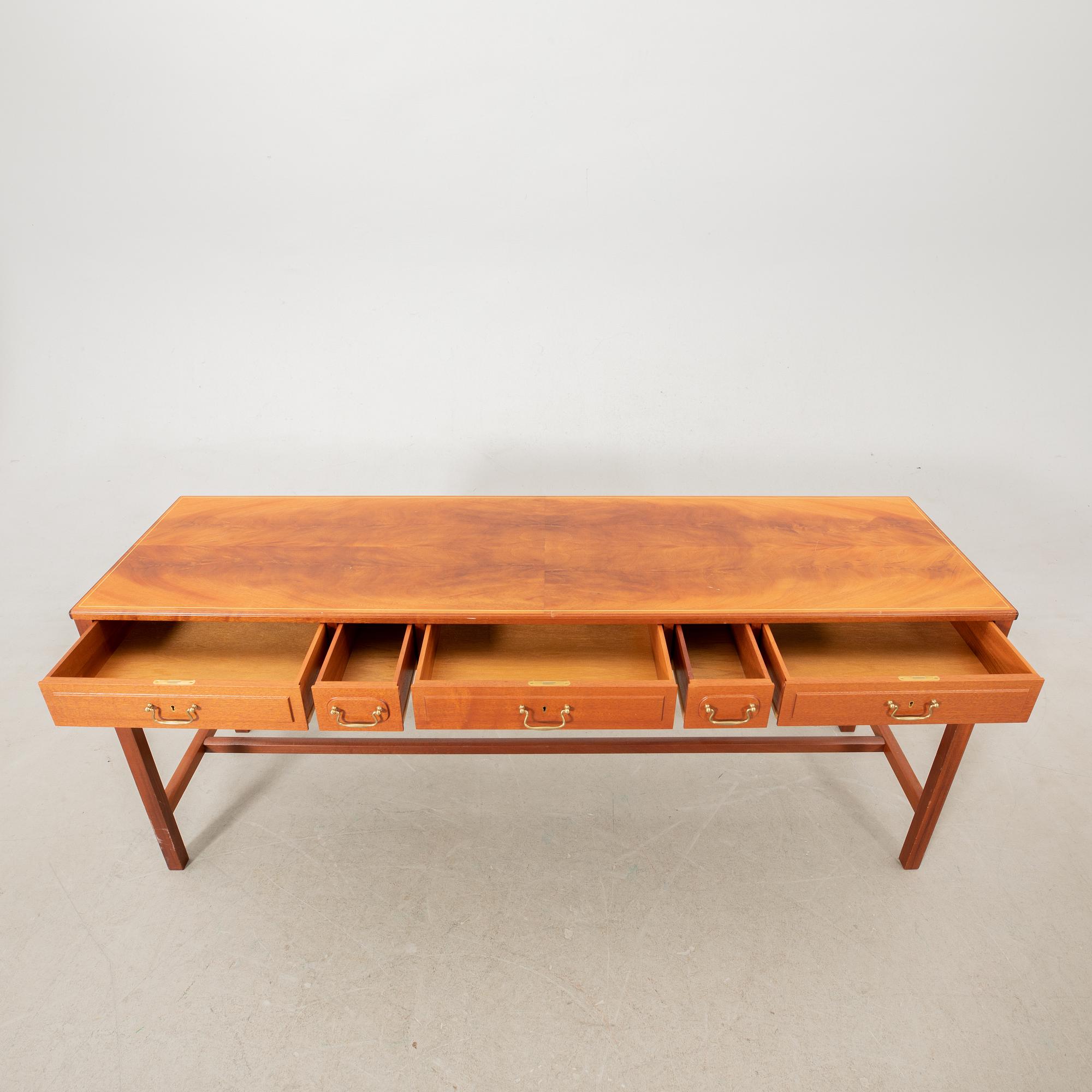 Josef Frank, sideboard, model 821, Svenskt Tenn.