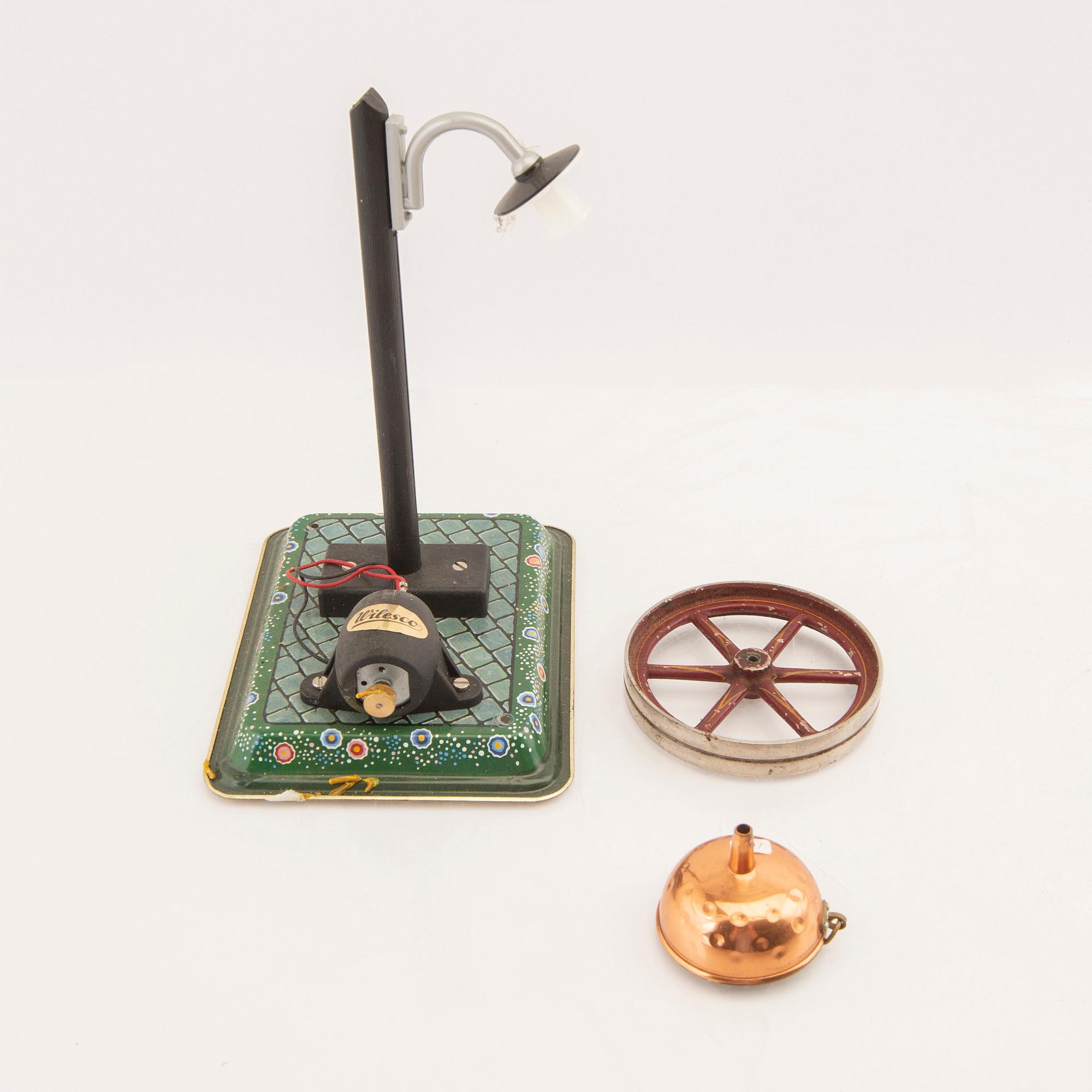 Ångmaskin, Märklin med tillbehör.