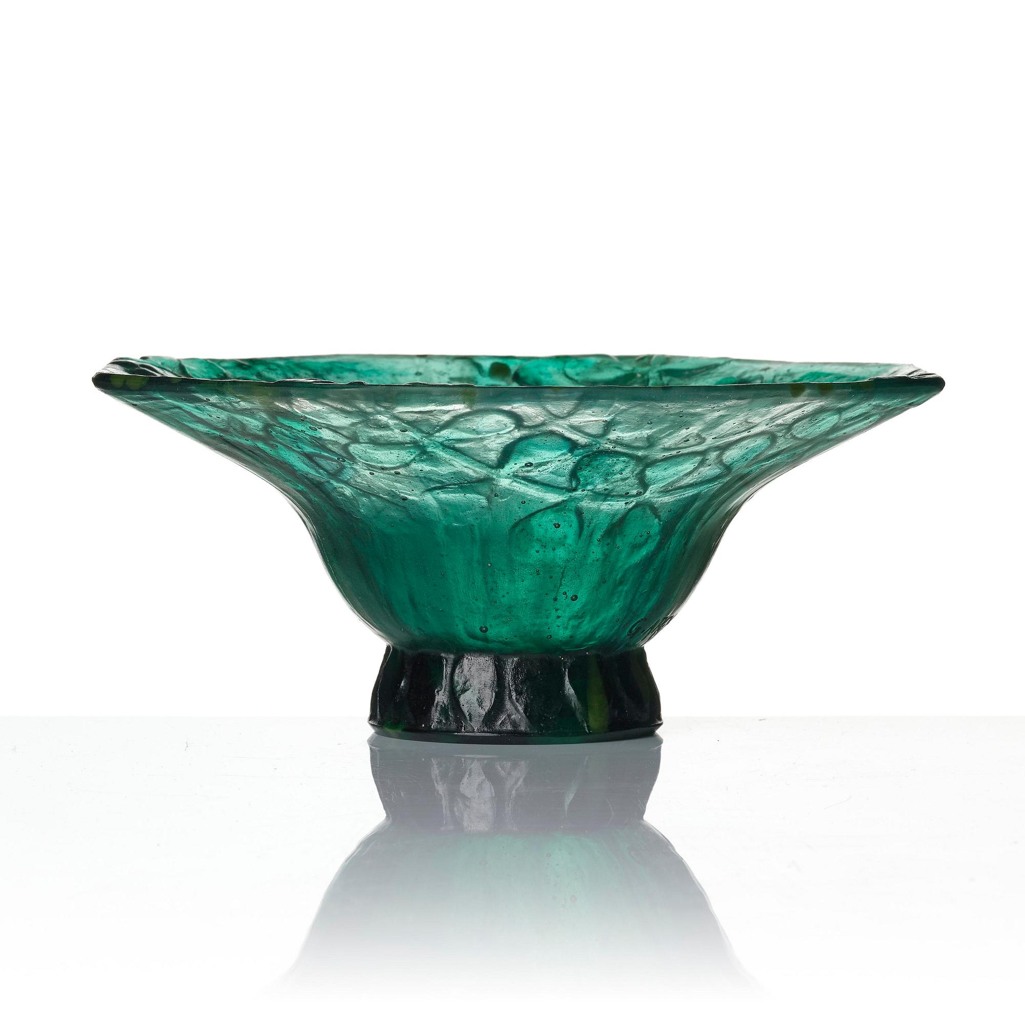 Gabriel Argy-Rousseau, a "Garland" pâte de cristal bowl, model 25.10, France, ca. 1925.